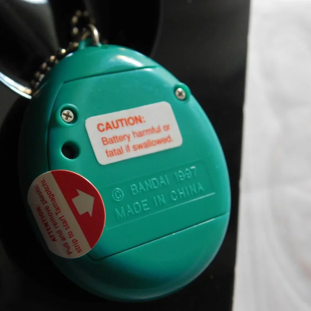 Vintage Bandai TAMAGOTCHI Virtual Reality Pet 1997 Teal